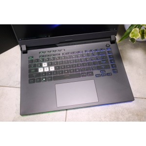 LAPTOP ASUS ROG STRIX G15...